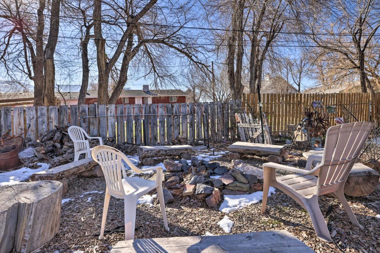 Cozy And Vintage Cedar City Apartment With Fire Pit! المظهر الخارجي الصورة