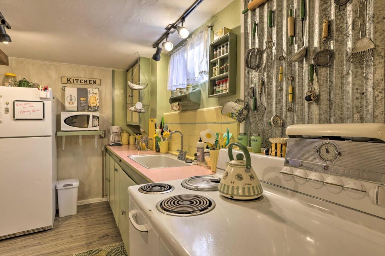 Cozy And Vintage Cedar City Apartment With Fire Pit! المظهر الخارجي الصورة