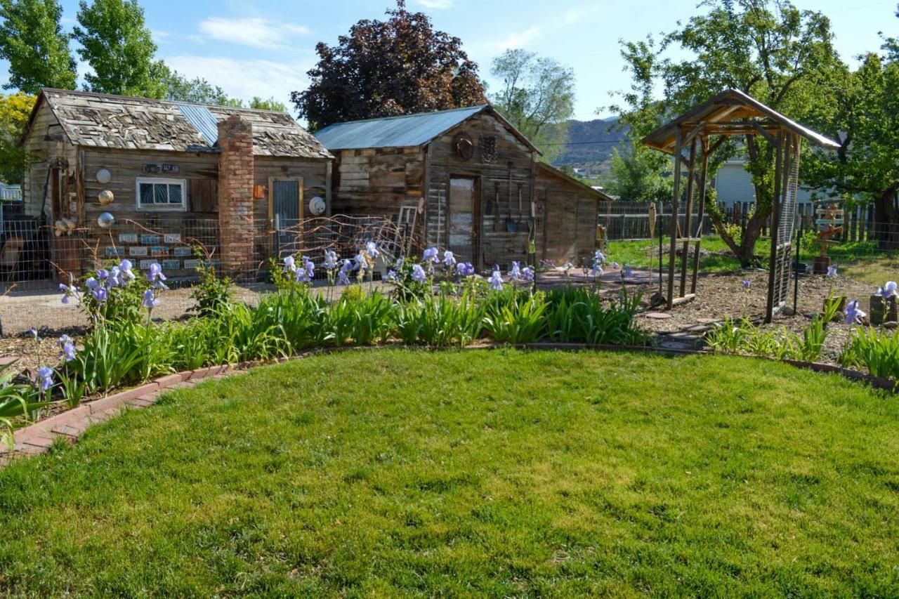 Cozy And Vintage Cedar City Apartment With Fire Pit! المظهر الخارجي الصورة