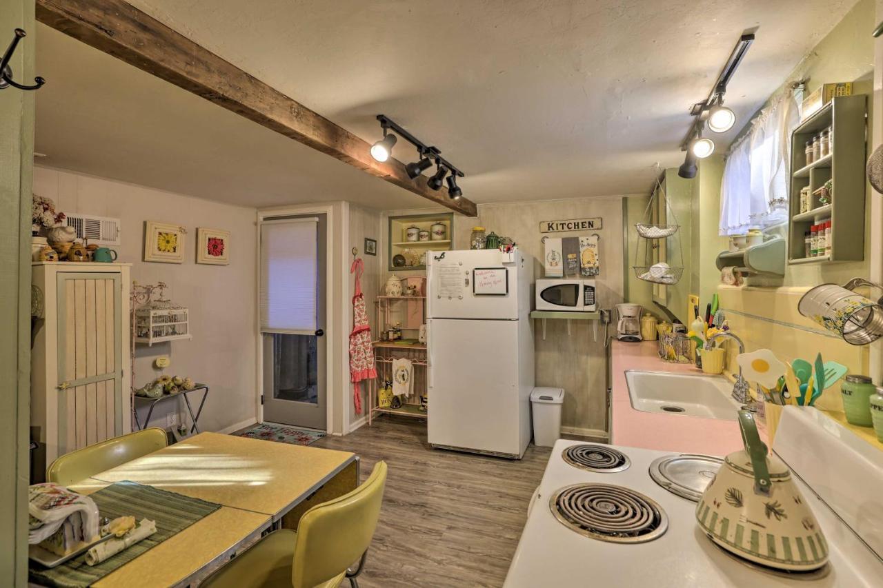 Cozy And Vintage Cedar City Apartment With Fire Pit! المظهر الخارجي الصورة
