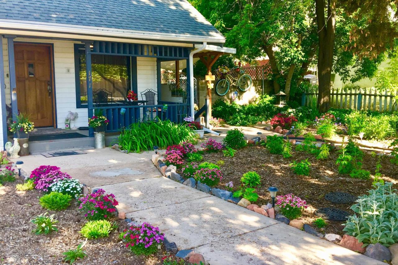 Cozy And Vintage Cedar City Apartment With Fire Pit! المظهر الخارجي الصورة