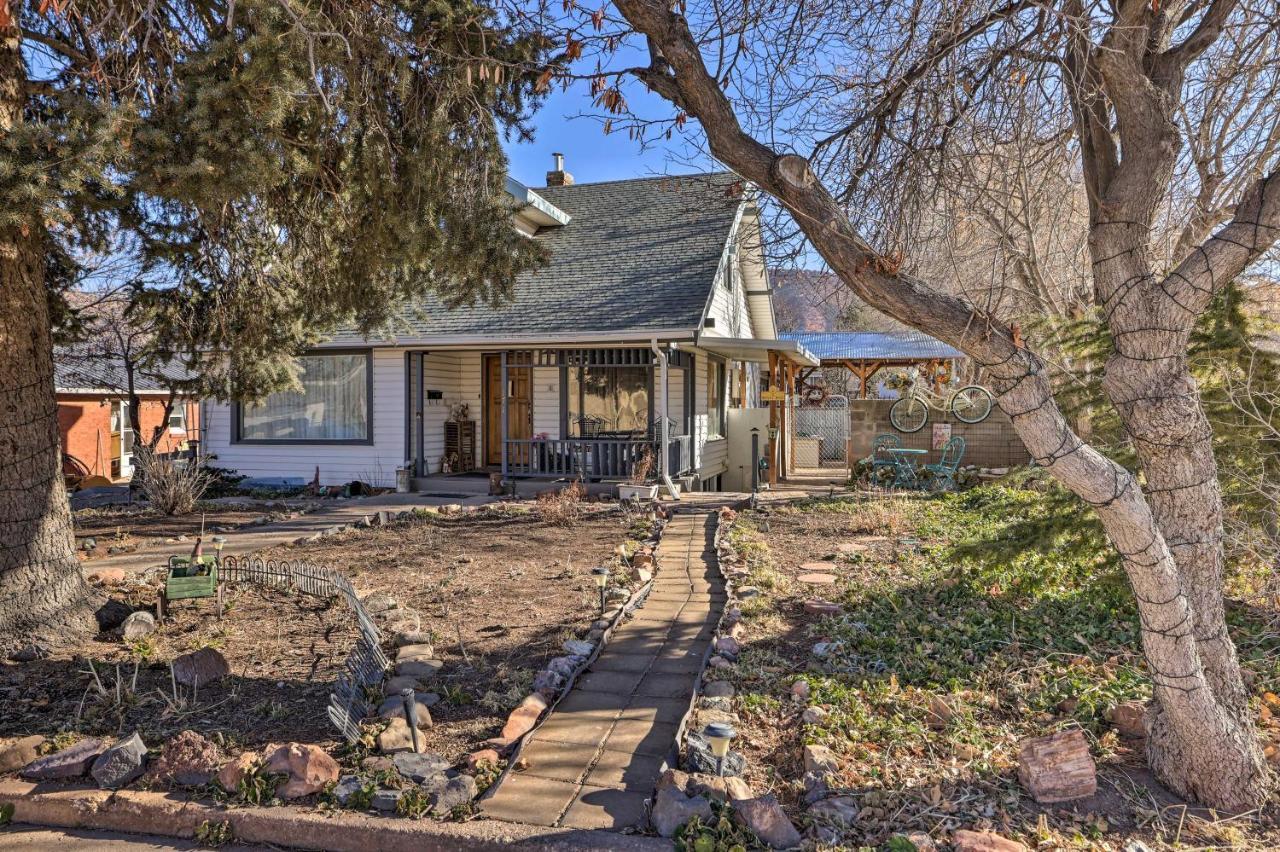 Cozy And Vintage Cedar City Apartment With Fire Pit! المظهر الخارجي الصورة